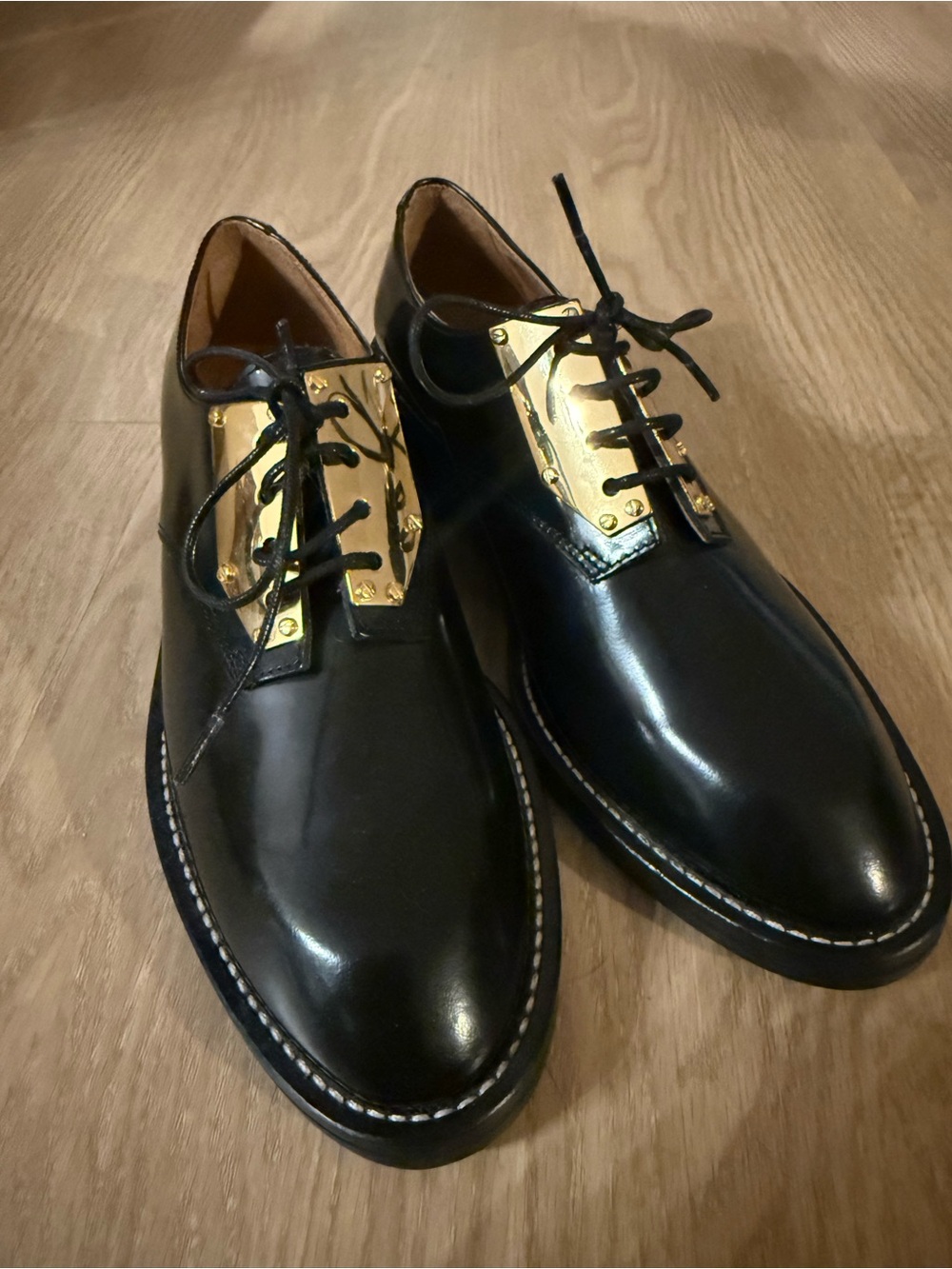 Sandro Black Leather Flats with Gold-Tone Hardware - Picture 3 of 12